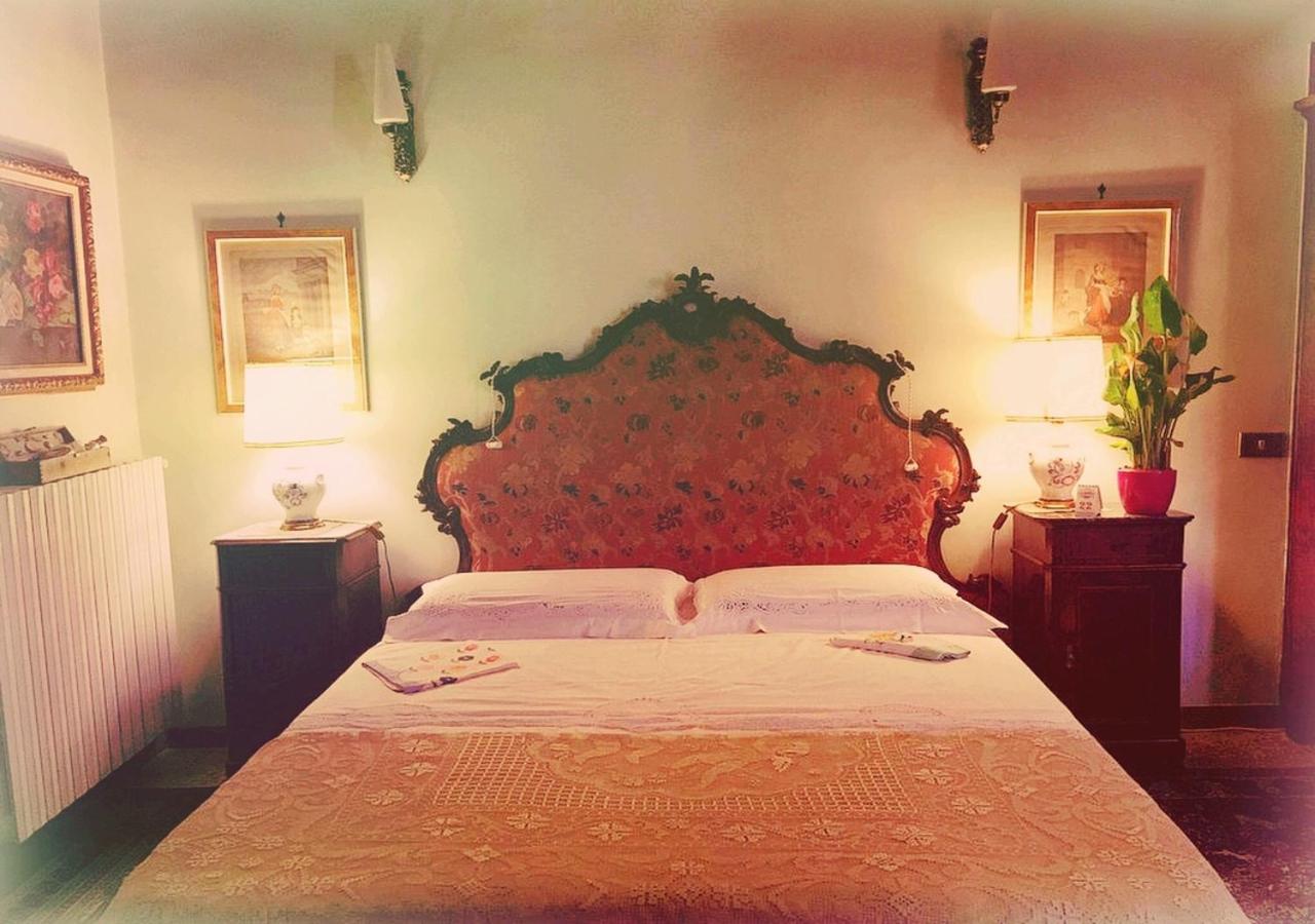 B&B Atmosfere Del Centro Storico Napoli Eksteriør billede