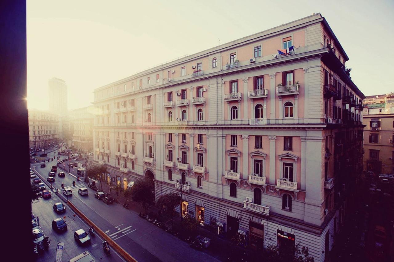 B&B Atmosfere Del Centro Storico Napoli Eksteriør billede