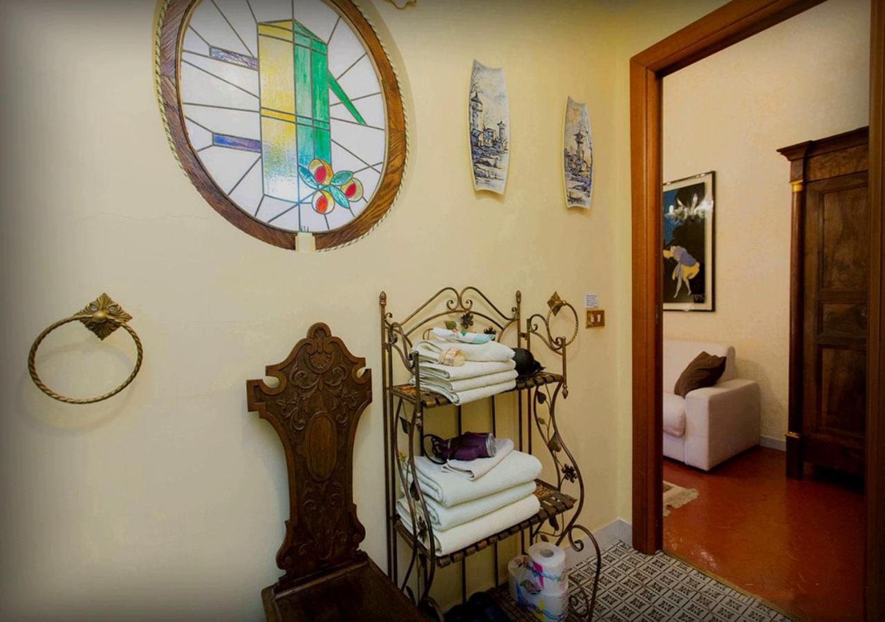 B&B Atmosfere Del Centro Storico Napoli Eksteriør billede