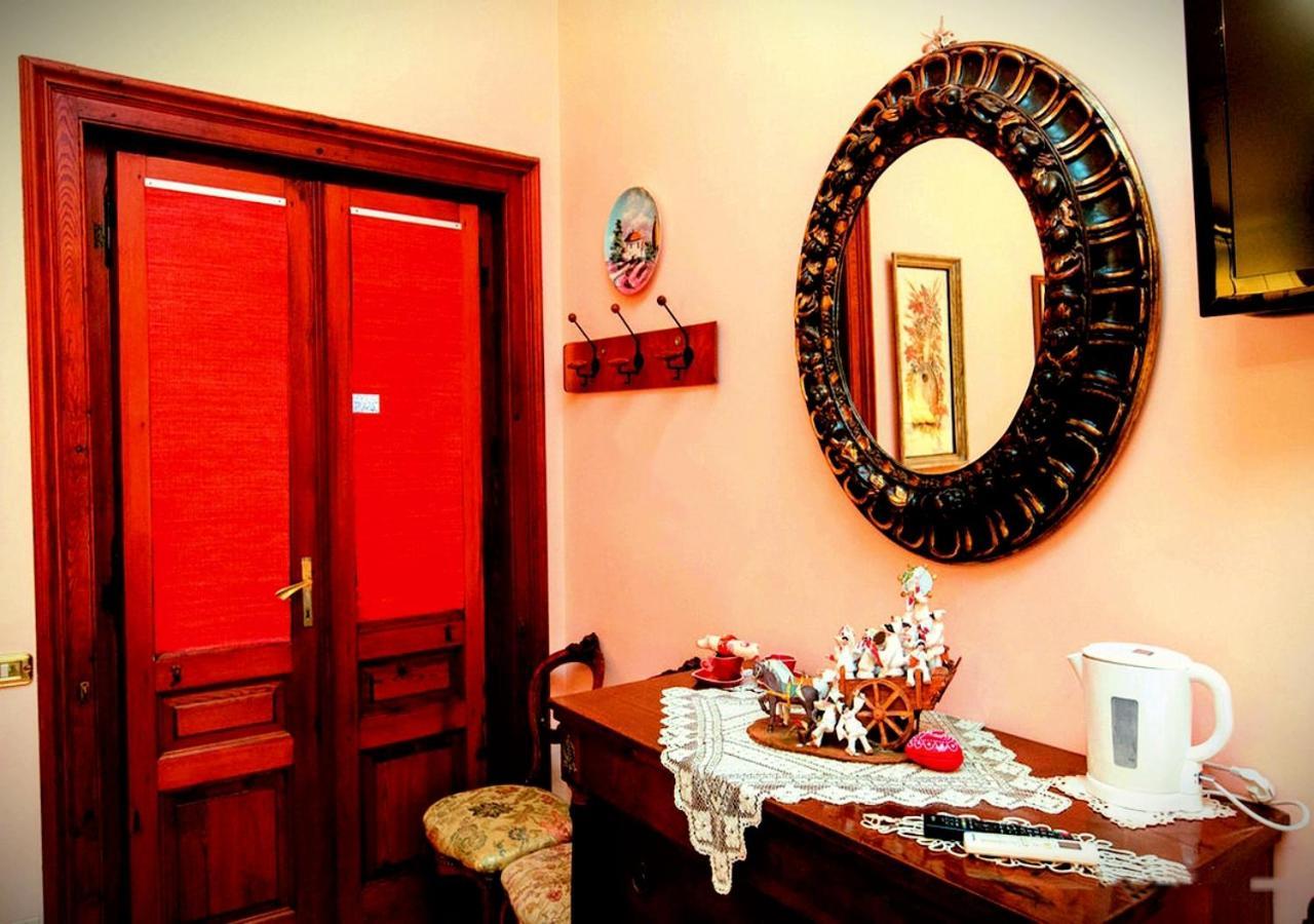 B&B Atmosfere Del Centro Storico Napoli Eksteriør billede