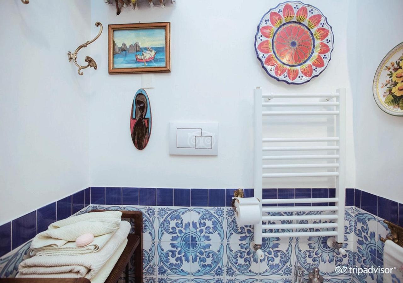 B&B Atmosfere Del Centro Storico Napoli Eksteriør billede