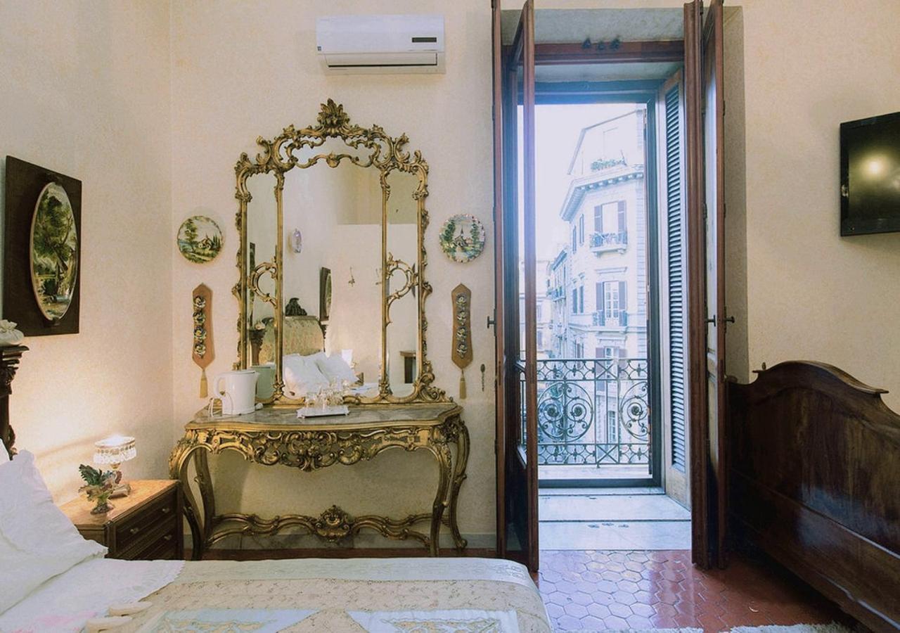 B&B Atmosfere Del Centro Storico Napoli Eksteriør billede